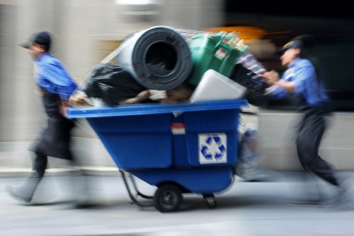 Professional flat clearance team